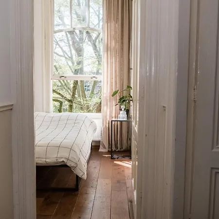 Gehele Verdieping In Herenhuis Homestay *