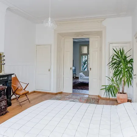 Homestay Gehele Verdieping In Herenhuis *
