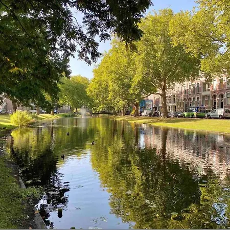 Homestay Gehele Verdieping In Herenhuis